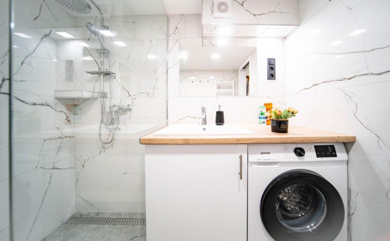 Free Parking Basilica Rob'S Home - Ac, Wi-Fi, Smart Tv Budapeszt Zewnętrze zdjęcie